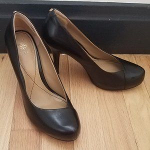 Isola Cagney black Heels, 7.5, Nearly New